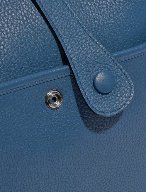 Pre-owned Hermès bag Evelyne 33 Clemence Bleu Agathe Blue Closing System | Sell your designer bag on Saclab.com