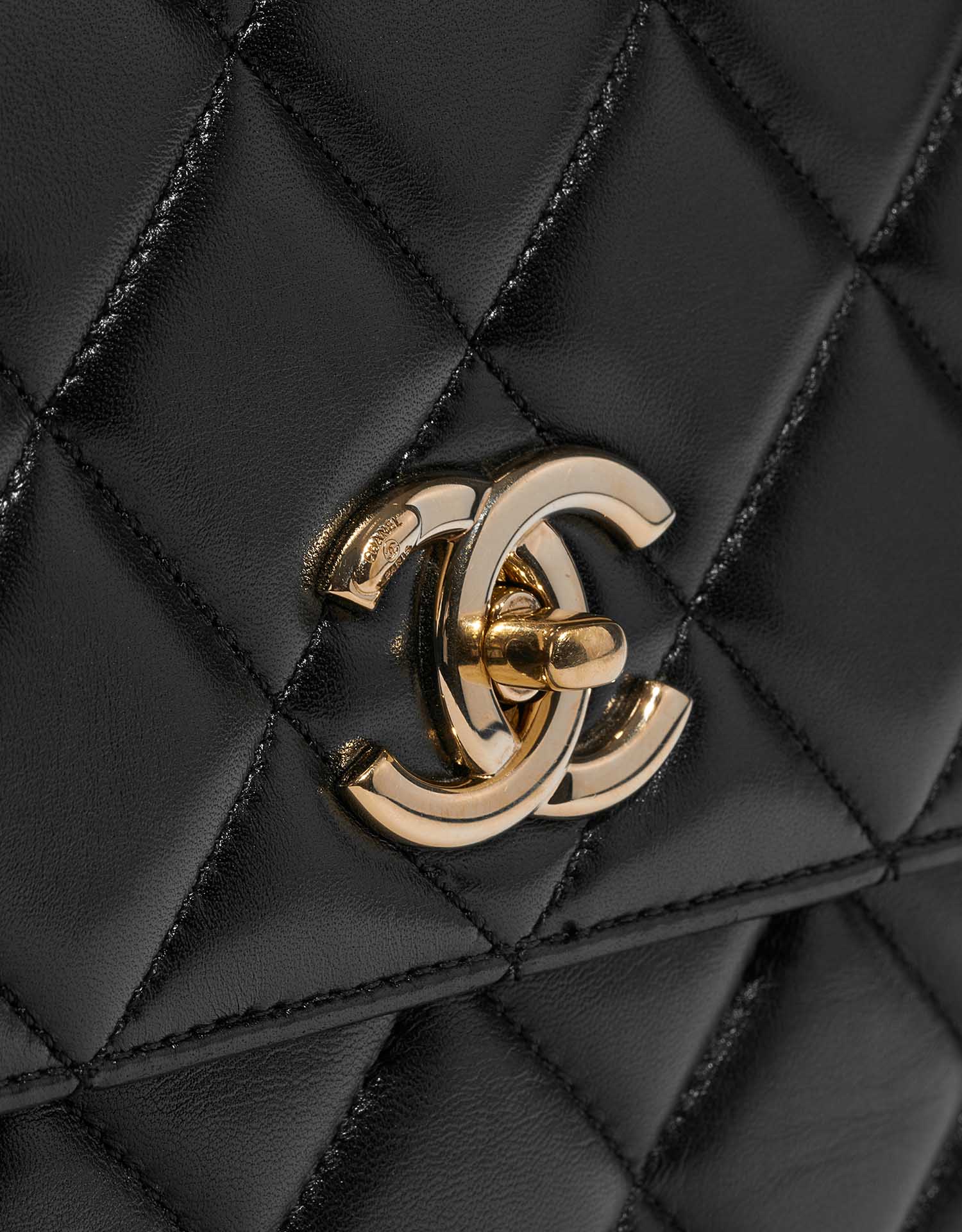 Sacs Chanel Jumbo Noir d'occasion