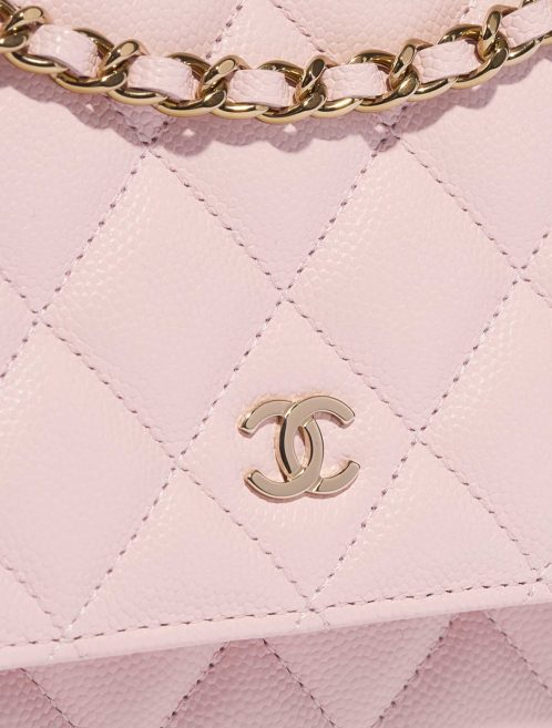 Pre-owned Chanel bag Timeless WOC Caviar Light Pink Pink Closing System | Sell your designer bag on Saclab.com