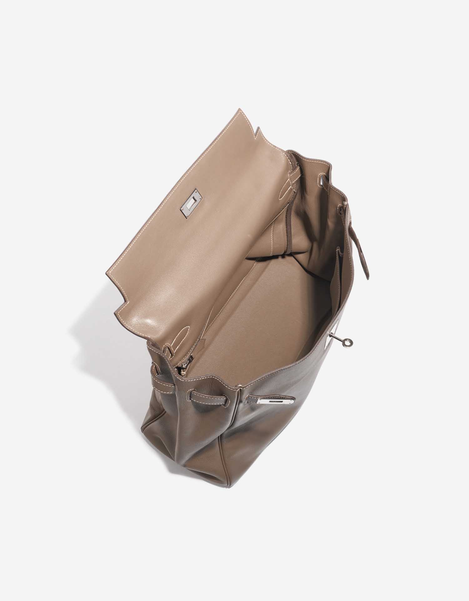 Pre-owned Hermès bag Kelly 35 Swift Etoupe Brown, Grey Inside | Sell your designer bag on Saclab.com