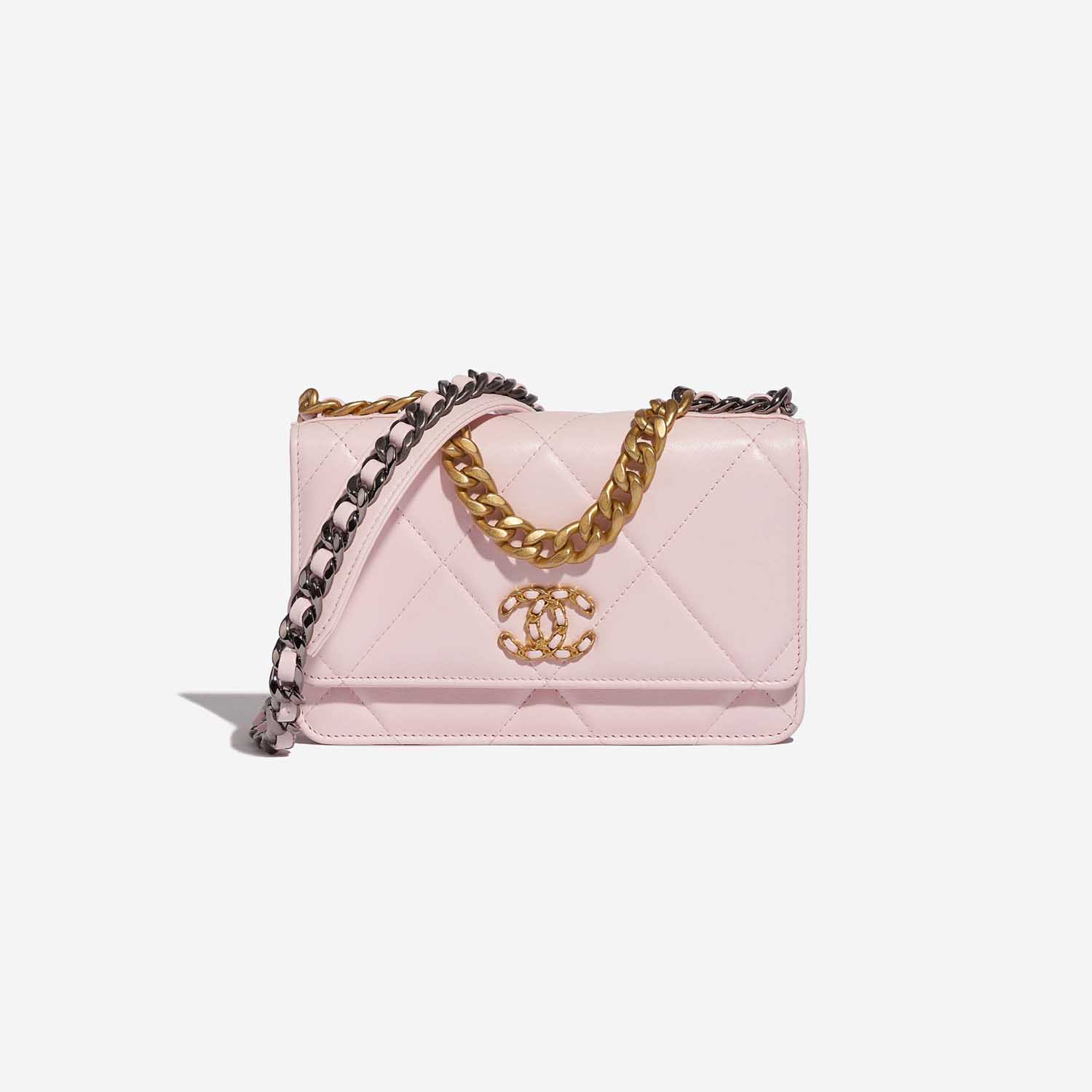chanel new wallet on chain pink