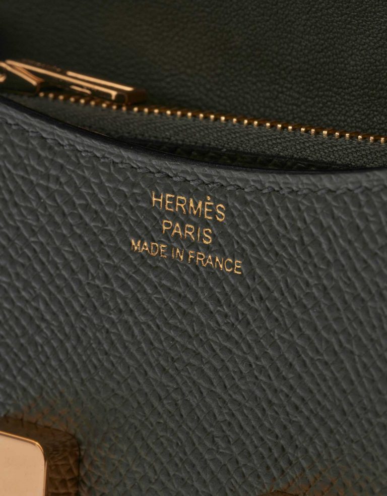 Pre-owned Hermès bag Constance Slim Wallet Epsom Vert de Gris Green Logo | Sell your designer bag on Saclab.com