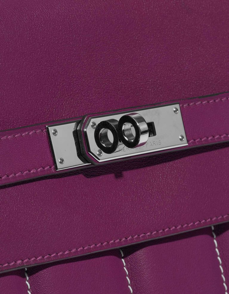 Pre-owned Hermès bag Berline 28 Swift Anemone Violet Closing System | Sell your designer bag on Saclab.com