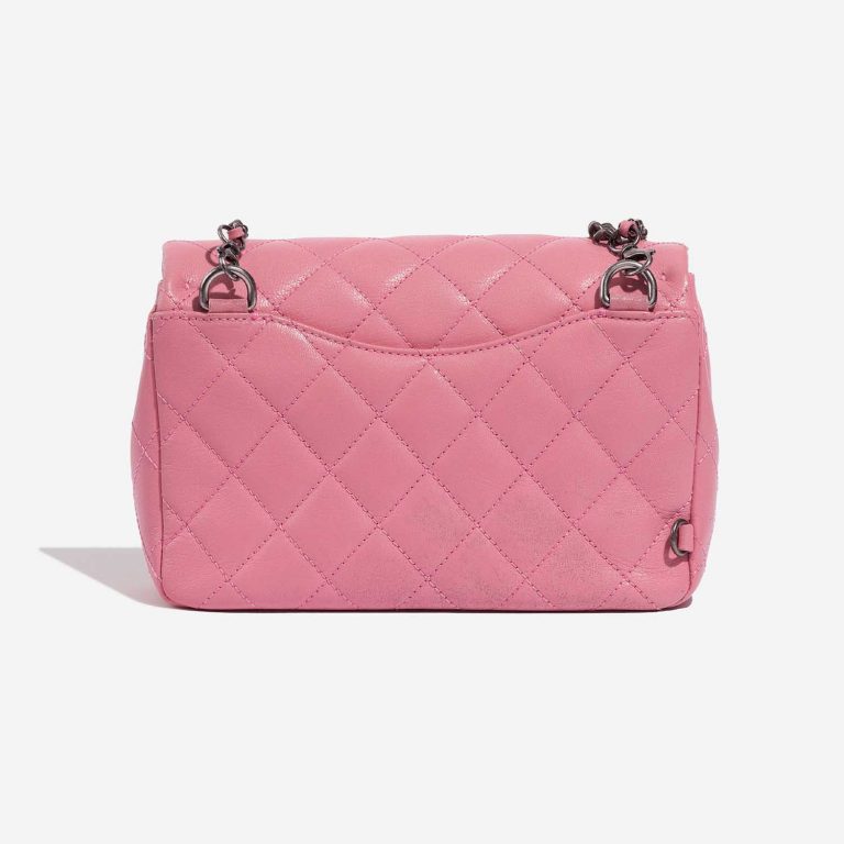 Pre-owned Chanel Tasche Timeless Medium Lammleder Pink Pink Back | Verkaufen Sie Ihre Designer-Tasche auf Saclab.com