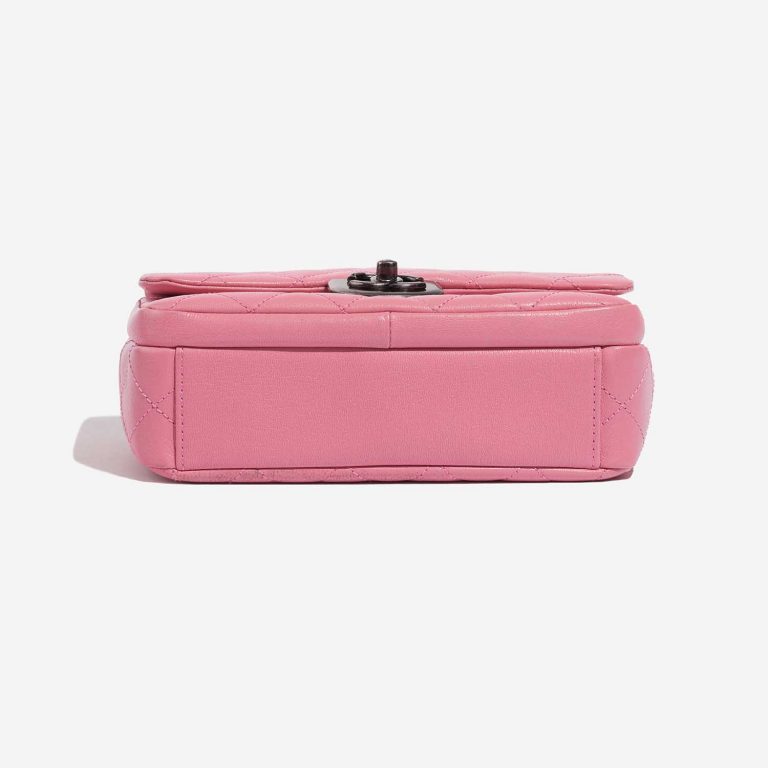 Pre-owned Chanel Tasche Timeless Medium Lammleder Pink Pink Bottom | Verkaufen Sie Ihre Designer-Tasche auf Saclab.com