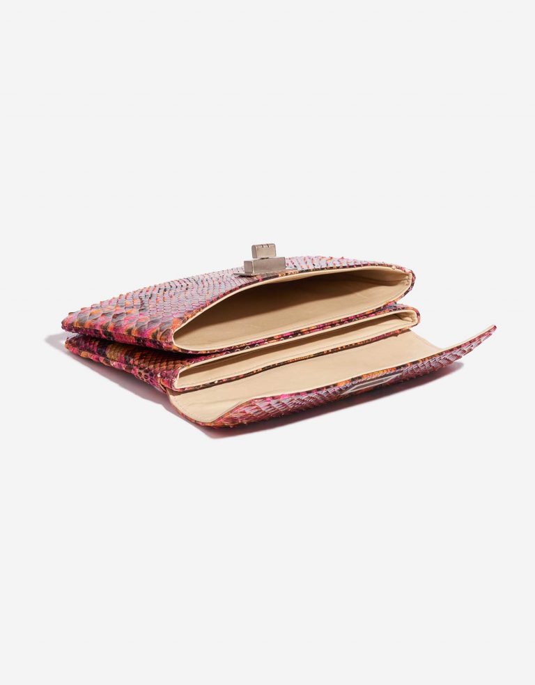 Gebrauchte Chanel Tasche 2.55 Reissue Clutch Python Multicolour Multicolour, Orange, Pink Inside | Verkaufen Sie Ihre Designer-Tasche auf Saclab.com