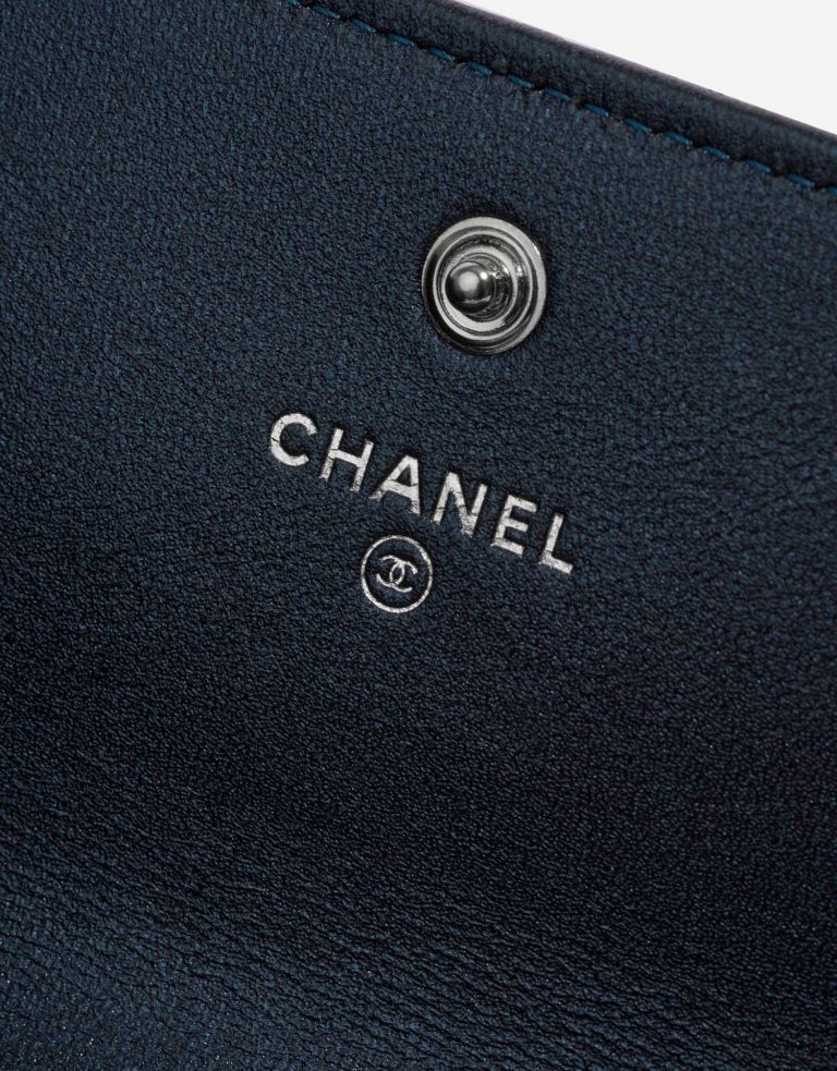 Pre-owned Chanel Tasche WOC Lizard Blue Blue Logo | Verkaufen Sie Ihre Designer-Tasche auf Saclab.com