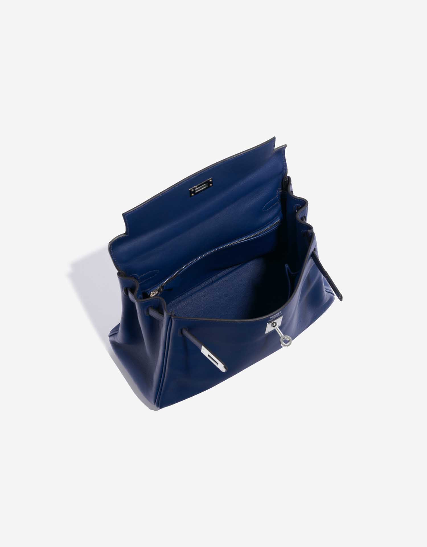 Pre-owned Hermès bag Kelly 25 Swift Blue Saphir Blue Inside | Sell your designer bag on Saclab.com