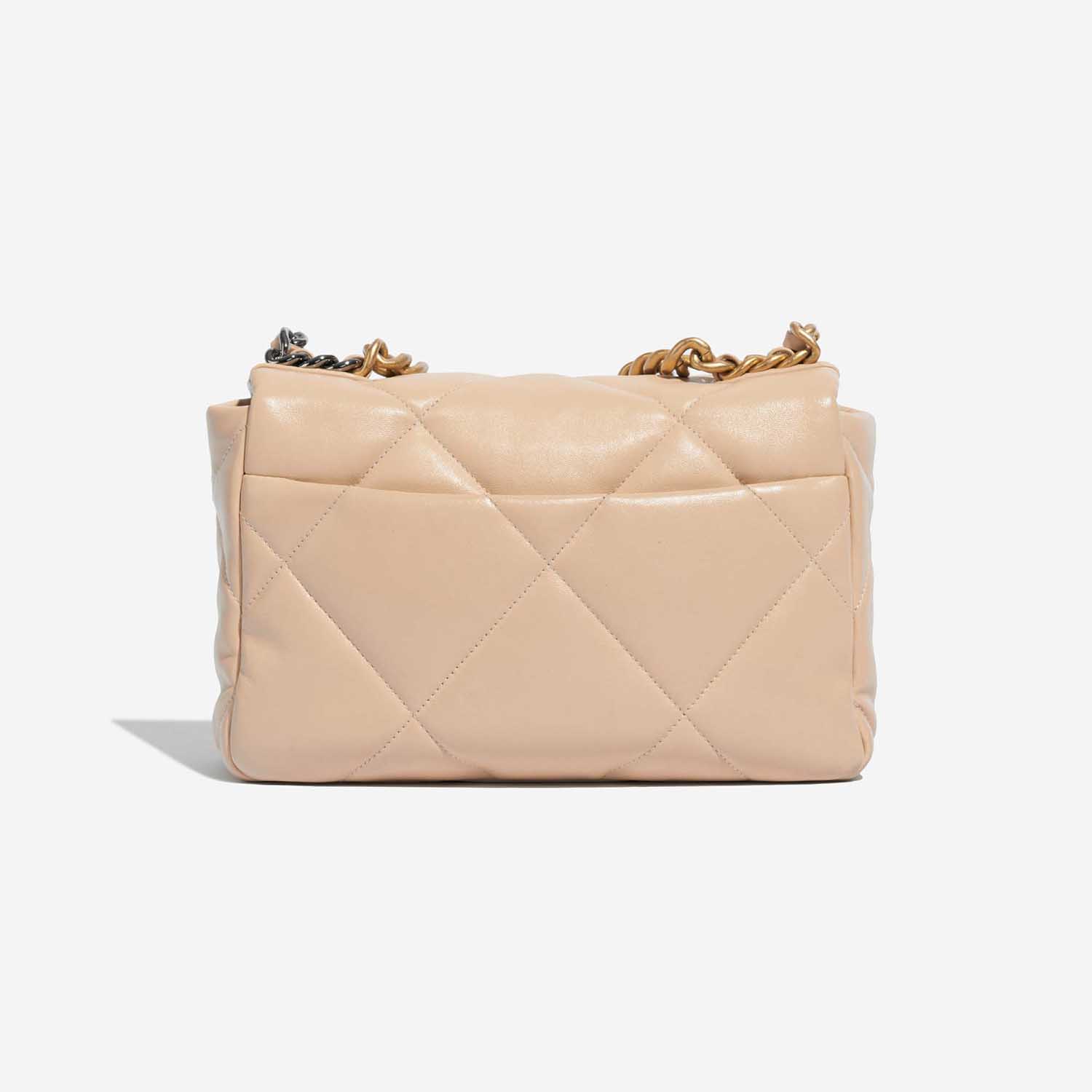 Chanel Womens 19 Flap Bag Beige Lambskin Small – Luxe Collective
