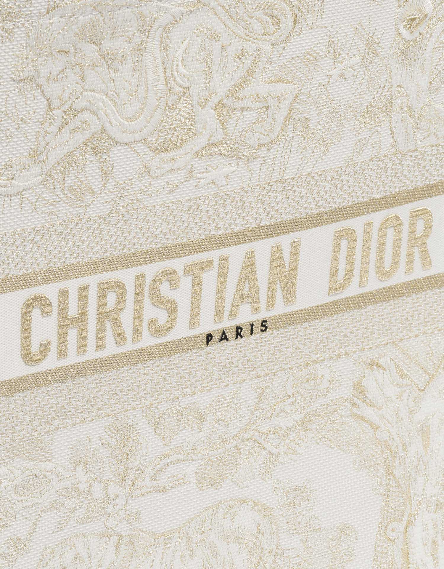 Pre-owned Dior bag Book Tote Large Canvas Beige / Gold Beige, Gold Logo | Sell your designer bag on Saclab.com