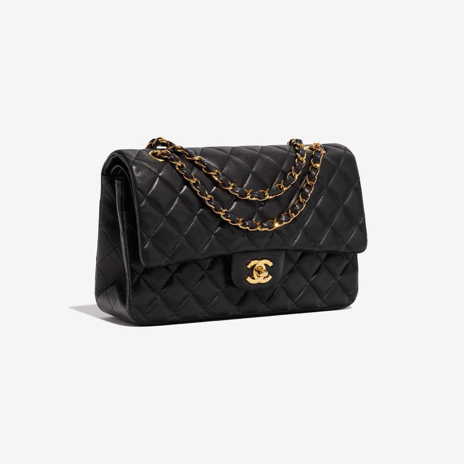 Pre-owned Chanel Tasche Timeless Medium Lammleder Black Black Side Front | Verkaufen Sie Ihre Designer-Tasche auf Saclab.com