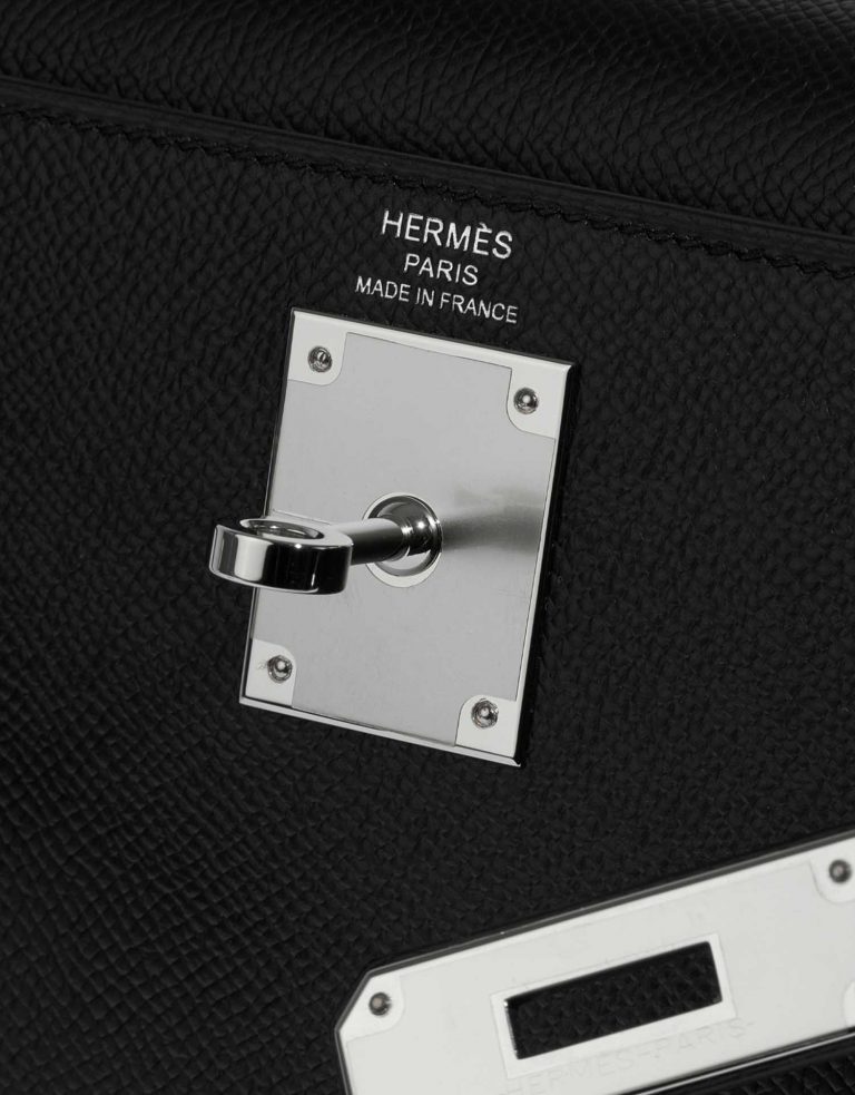 Pre-owned Hermès bag Kelly 28 Epsom Black Black Logo | Sell your designer bag on Saclab.com