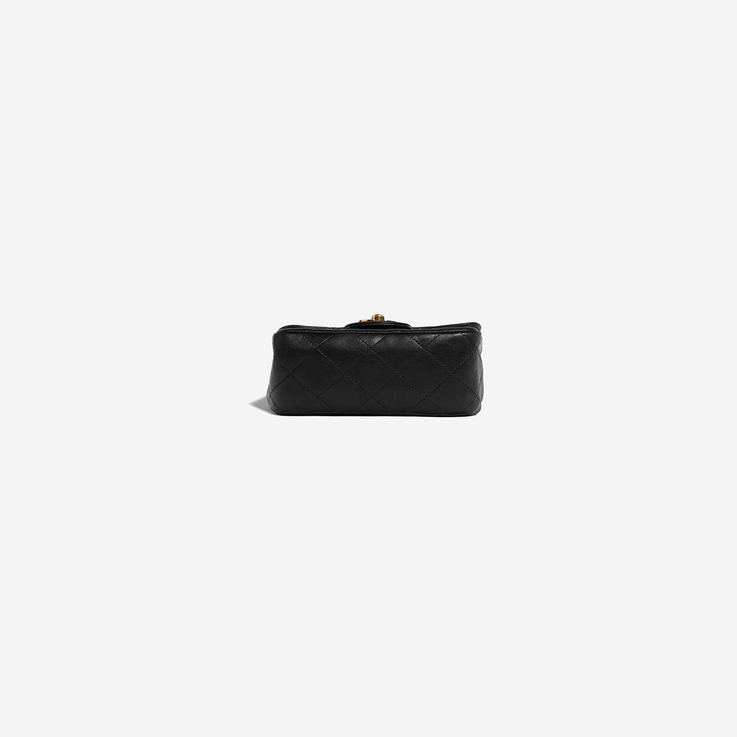 Sac Chanel d'occasion Timeless Poignée Petit Agneau Noir Fond Noir | Vendez votre sac de créateur sur Saclab.com