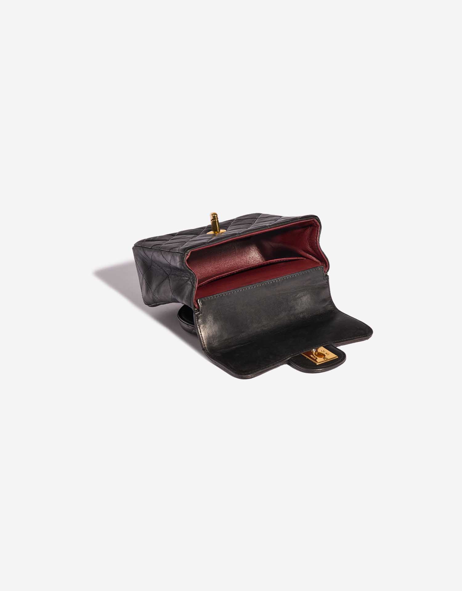 Sac Chanel d'occasion Timeless Poignée Petit Agneau Noir Noir Intérieur | Vendez votre sac de créateur sur Saclab.com