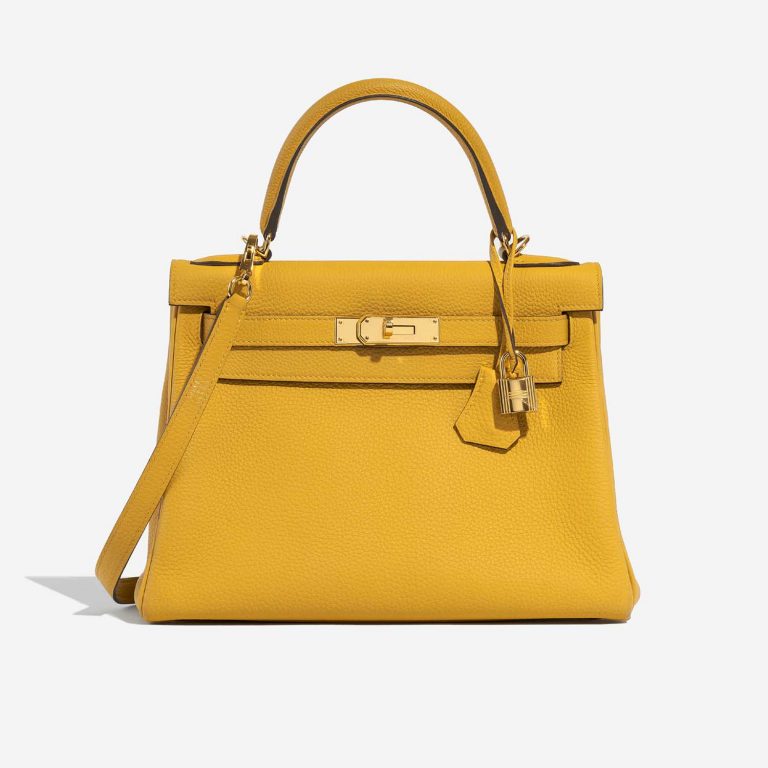 Pre-owned Hermès bag Kelly 28 Togo Jaune Ambre Yellow Front | Sell your designer bag on Saclab.com