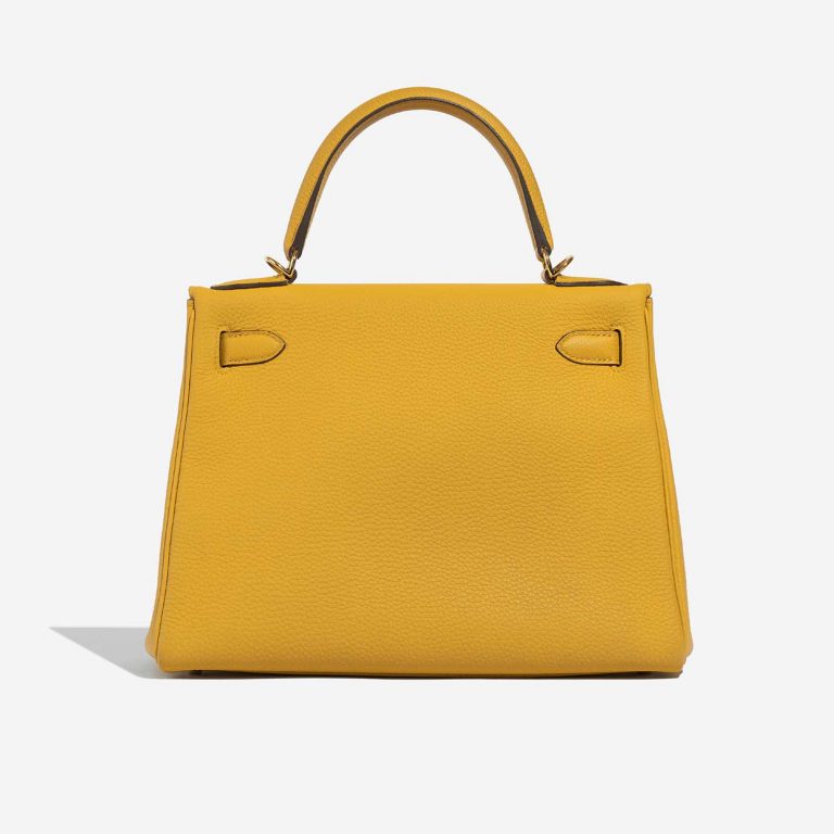 Pre-owned Hermès bag Kelly 28 Togo Jaune Ambre Yellow Back | Sell your designer bag on Saclab.com