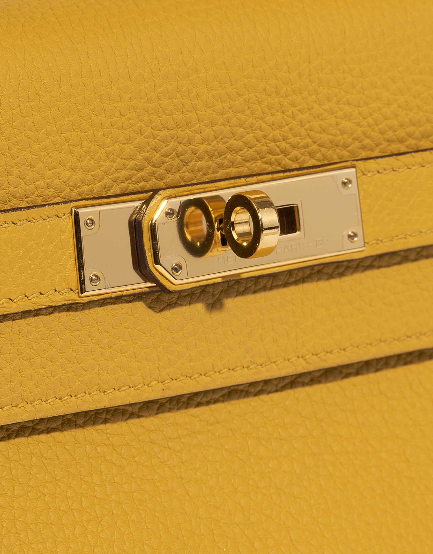 Hermès Kelly 28 Jaune Ambre Togo Gold Hardware GHW — The French Hunter