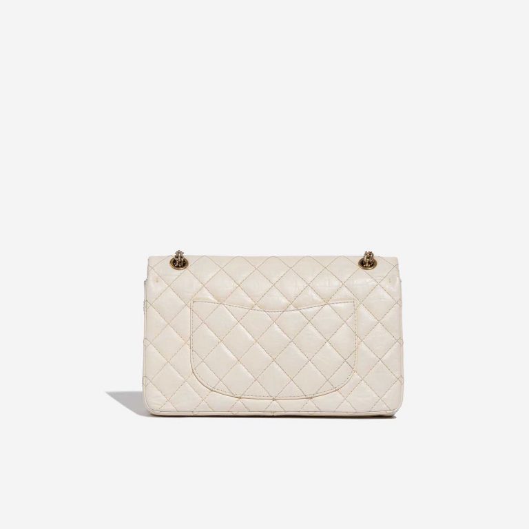 Gebrauchte Chanel Tasche 2.55 Reissue 226 Kalbsleder Beige Beige Back | Verkaufen Sie Ihre Designer-Tasche auf Saclab.com