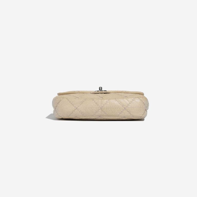 Sac Chanel d'occasion Timeless Medium Python Beige Beige Bottom | Vendez votre sac de créateur sur Saclab.com