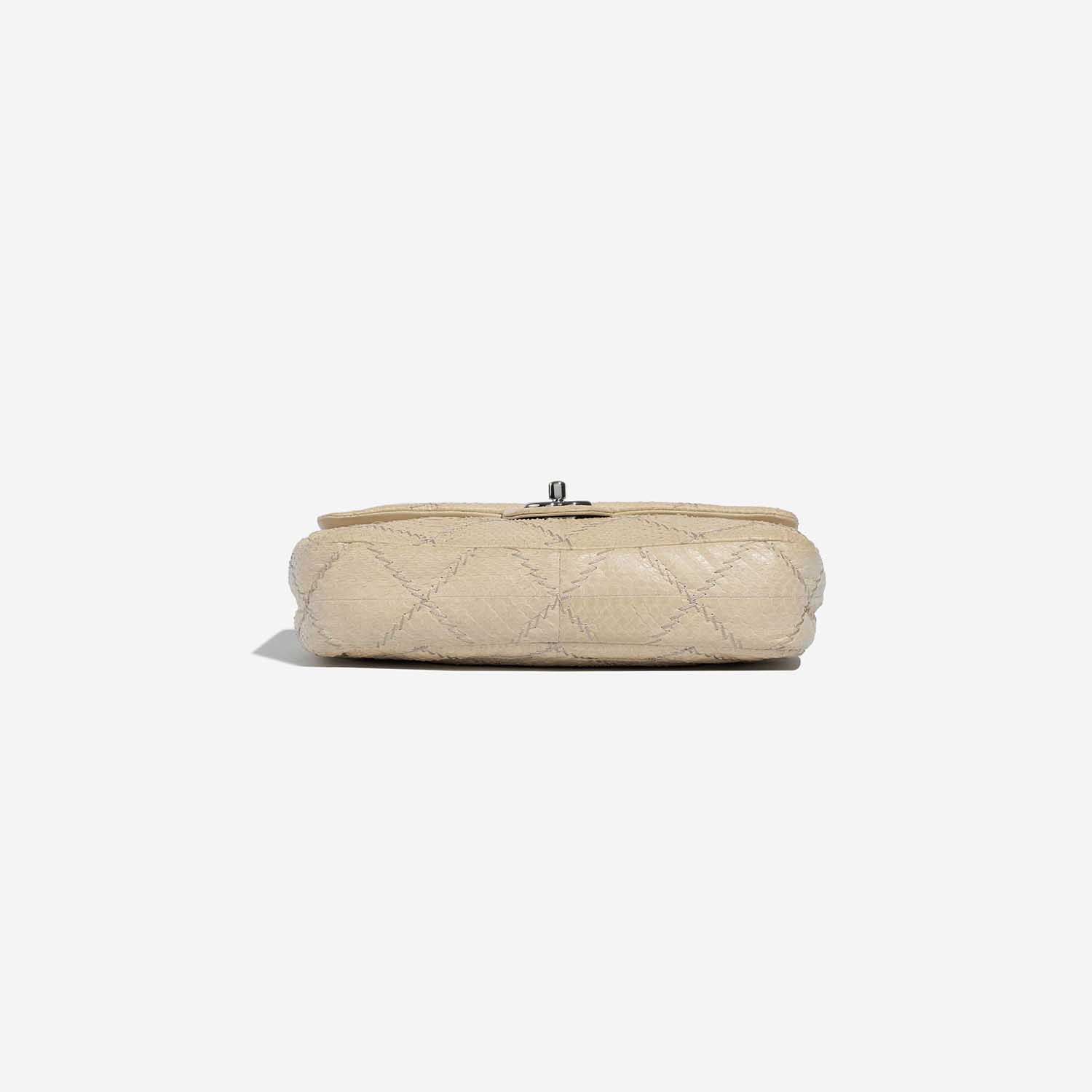 Pre-owned Chanel Tasche Timeless Medium Python Beige Beige Bottom | Verkaufen Sie Ihre Designer-Tasche auf Saclab.com