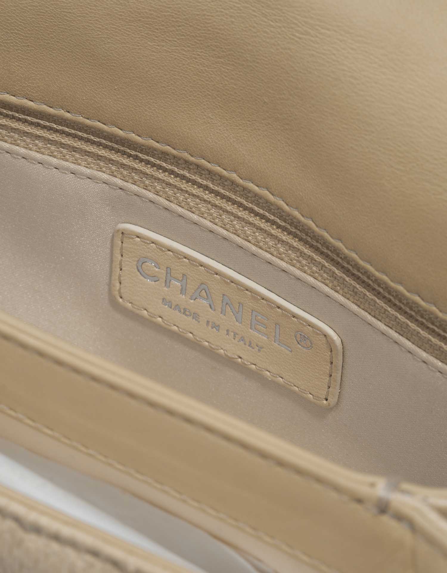 Pre-owned Chanel Tasche Timeless Medium Python Beige Beige Logo | Verkaufen Sie Ihre Designer-Tasche auf Saclab.com