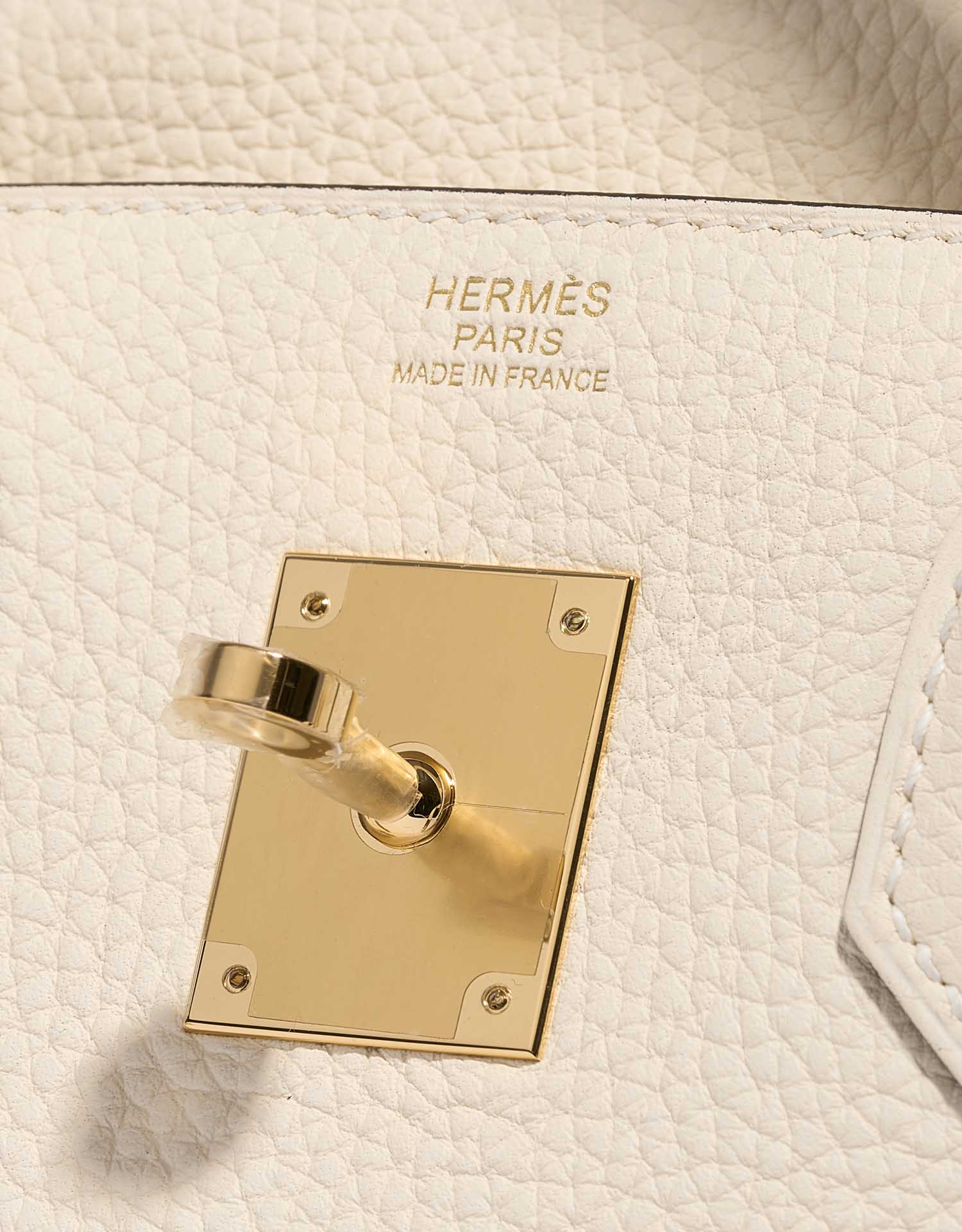 Pre-owned Hermès bag Birkin 30 Taurillon Clemence Nata White Logo | Sell your designer bag on Saclab.com