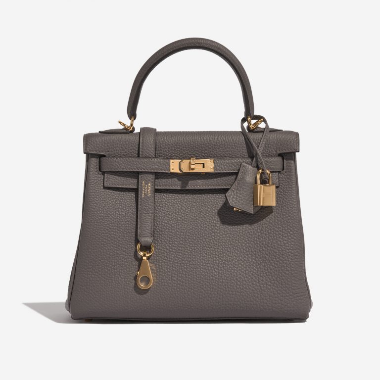 Pre-owned Hermès bag Kelly 25 Togo Gris Étain Grey Front | Sell your designer bag on Saclab.com