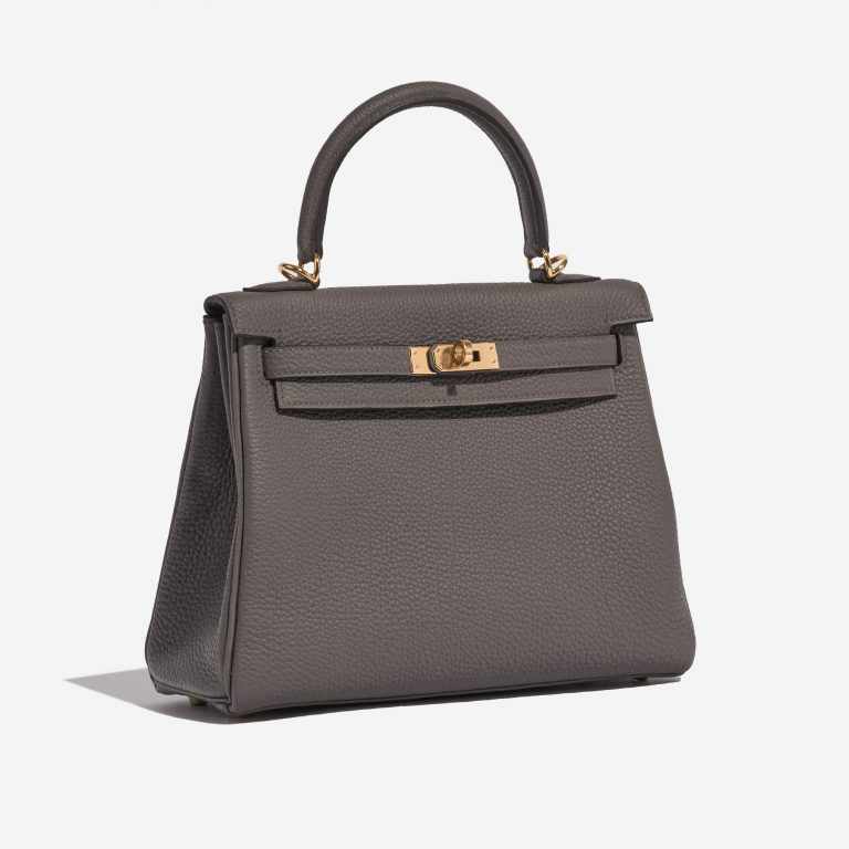 Pre-owned Hermès bag Kelly 25 Togo Gris Étain Grey Side Front | Sell your designer bag on Saclab.com