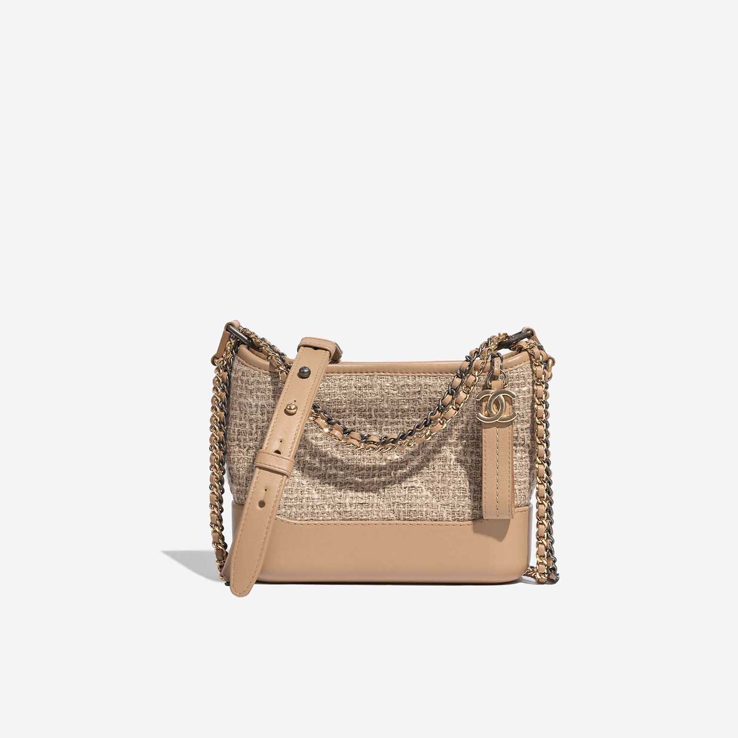 Gebrauchte Chanel Tasche Gabrielle Small Tweed / Kalbsleder Beige Beige Front | Verkaufen Sie Ihre Designer-Tasche auf Saclab.com