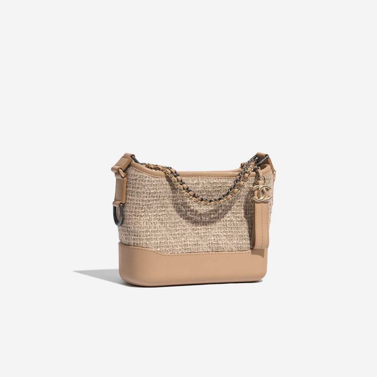 Sac Chanel d'occasion Gabrielle Small Tweed / Calf Beige Beige Side Front | Vendez votre sac de créateur sur Saclab.com