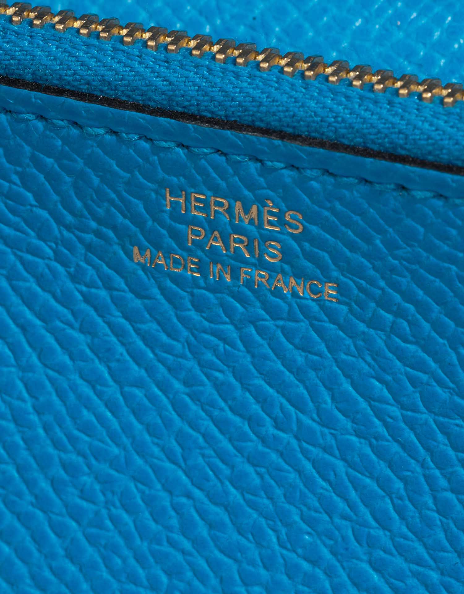 Pre-owned Hermès bag Kelly ToGo Black-BleuIndigo-BleuFrida Logo| Sell your designer bag on Saclab.com