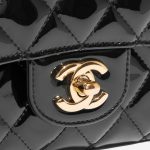 Pre-owned Chanel bag Timeless Medium Patent Leather Black Black Closing System | Sell your designer bag on Saclab.com