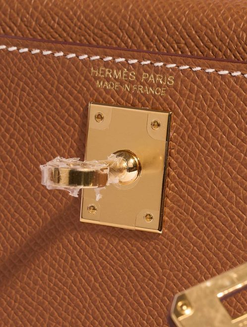 Pre-owned Hermès bag Kelly Mini Gold Logo| Sell your designer bag on Saclab.com