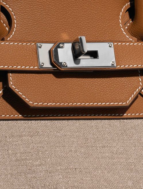Pre-owned Hermès bag HautÀCourroies 40 Gold-Ficelle Closing System | Sell your designer bag on Saclab.com