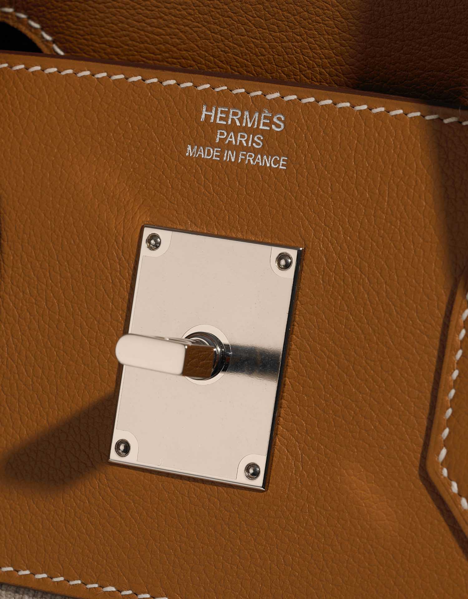 Pre-owned Hermès bag HautÀCourroies 40 Gold-Ficelle Logo| Sell your designer bag on Saclab.com