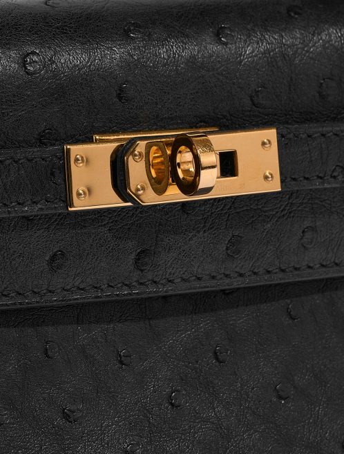 Sac d'occasion Hermès Kelly Pochette Noir Système de fermeture | Vendez votre sac de créateur sur Saclab.com