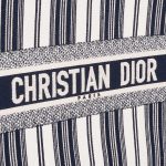 Dior BookTote Large Beige-Blue Closing System  | Sell your designer bag on Saclab.com