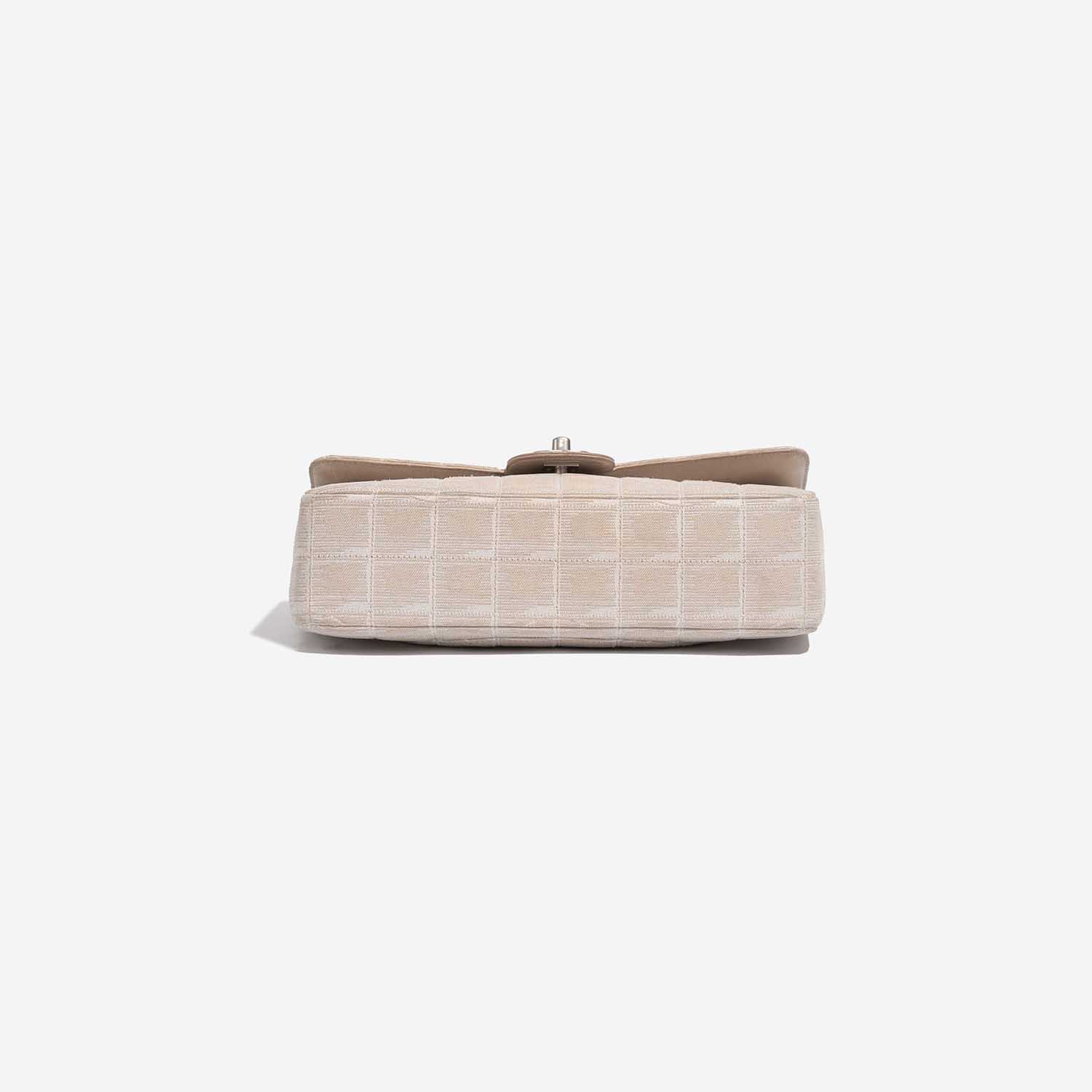 Chanel Timeless Medium Beige Bottom | Verkaufen Sie Ihre Designer-Tasche auf Saclab.com