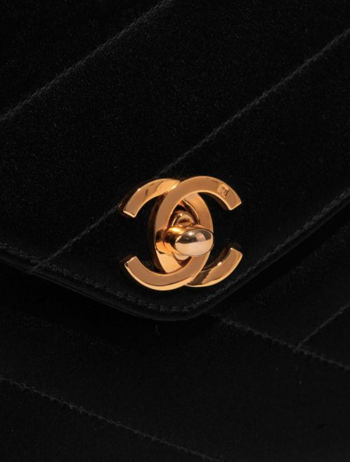 Chanel CameraBag Black Closing System  | Sell your designer bag on Saclab.com