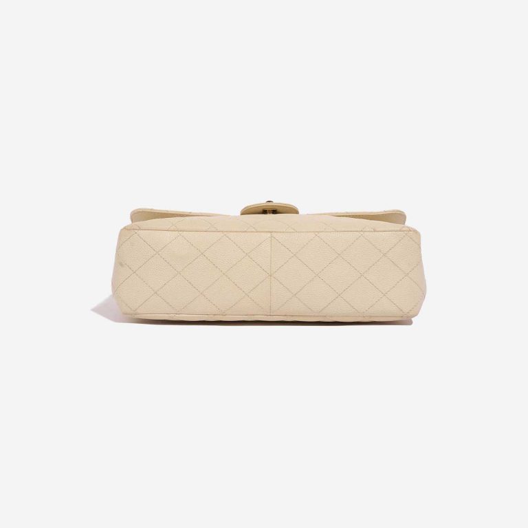 Chanel Timeless Jumbo Beige Bottom  | Sell your designer bag on Saclab.com