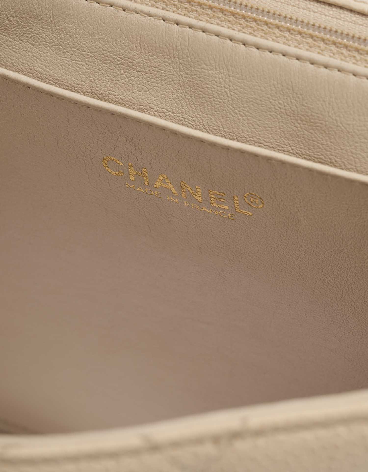 Chanel Timeless Jumbo Beige Logo  | Sell your designer bag on Saclab.com