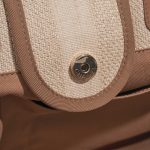 Chanel Deauville Medium Beige Closing System  | Sell your designer bag on Saclab.com
