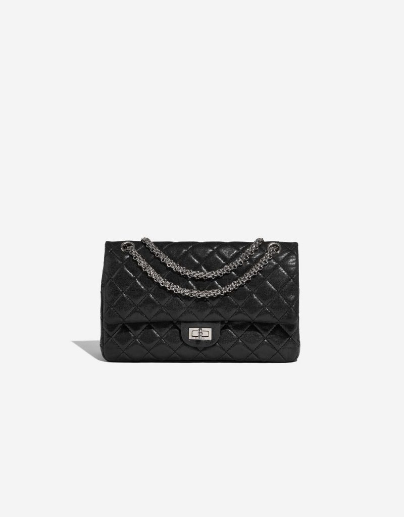 Chanel 2.55 vs. Classic Flap: Everything You Need To Know | SACLÀB