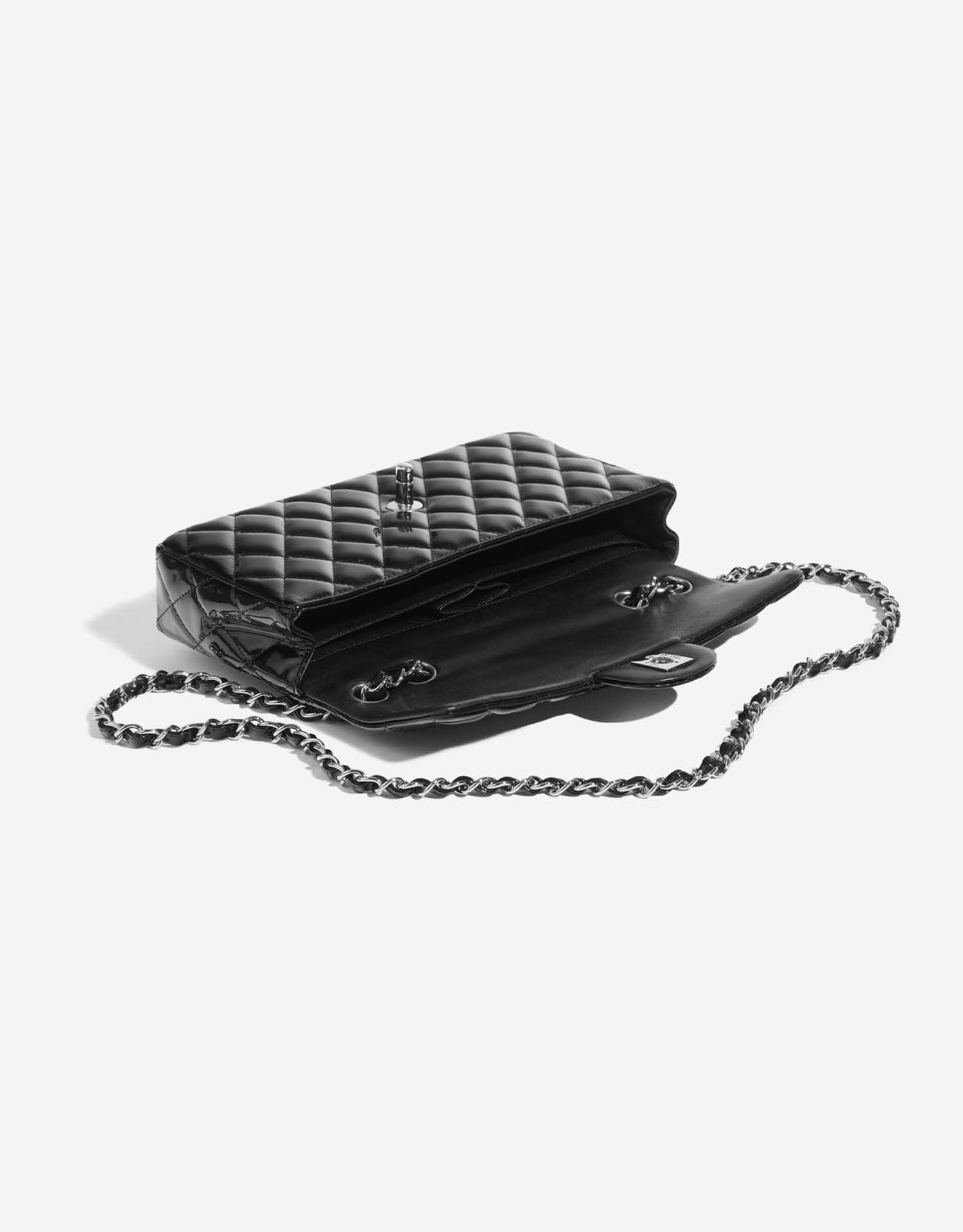 Chanel Timeless Medium Black Inside | Verkaufen Sie Ihre Designer-Tasche auf Saclab.com