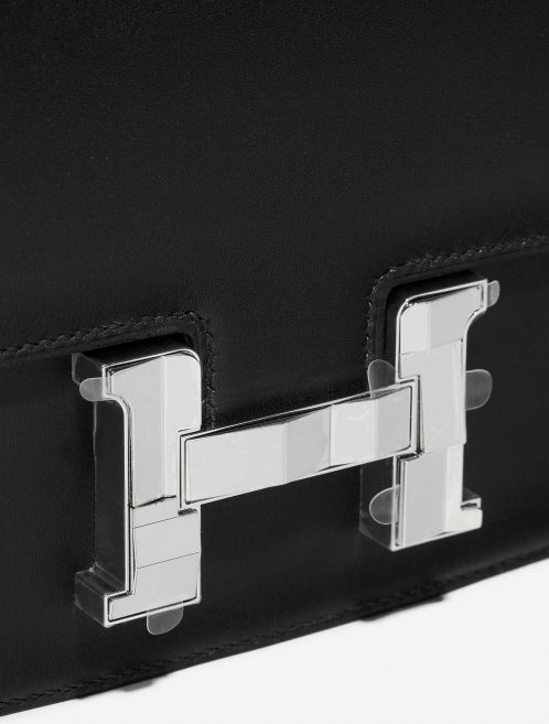 Hermès Constance 18 Black Closing System  | Sell your designer bag on Saclab.com