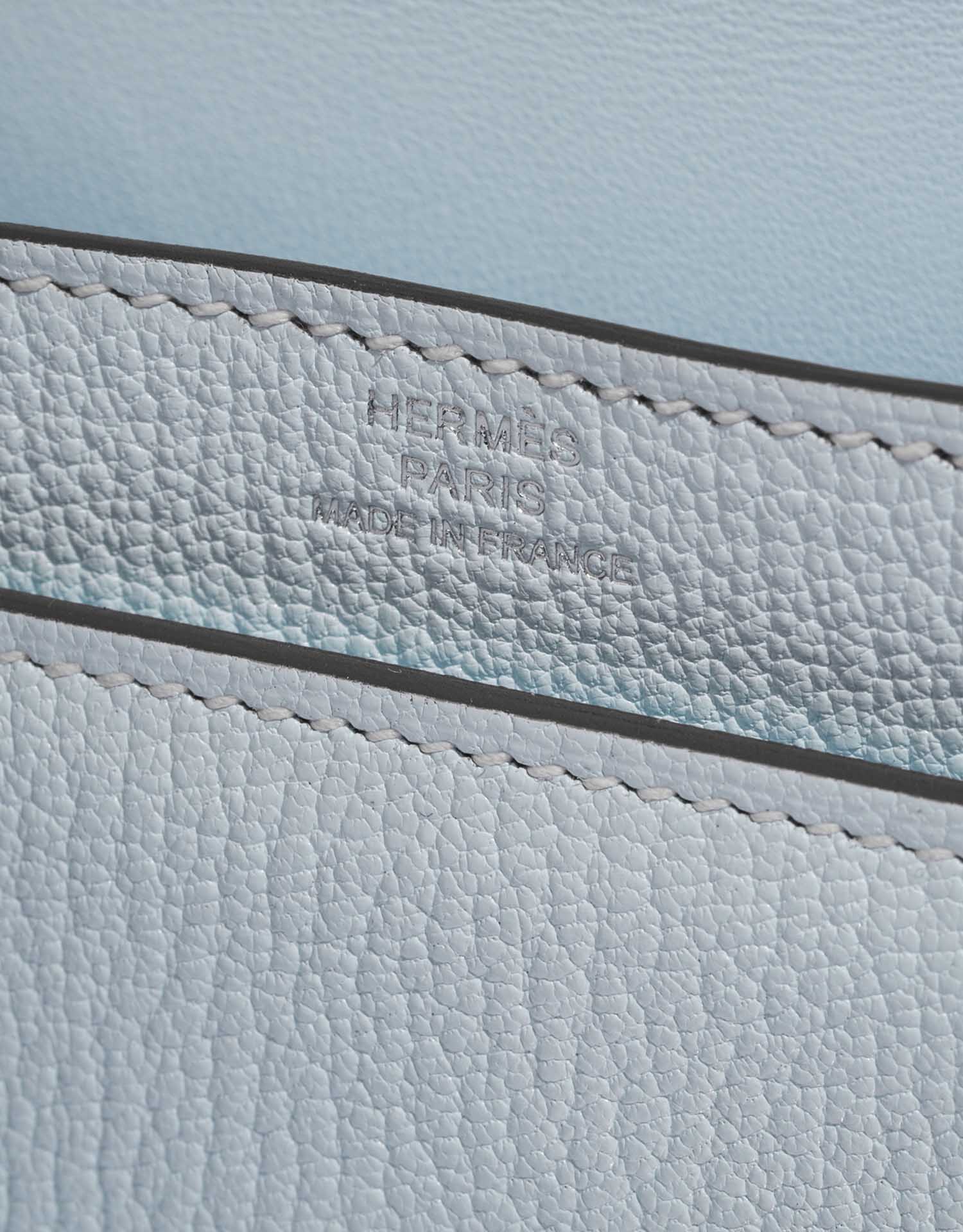 Hermès VerrouChaîne Mini BleuBrume Logo  | Sell your designer bag on Saclab.com