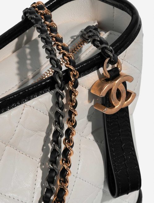 Chanel Gabrielle Medium Black-White Closing System  | Sell your designer bag on Saclab.com