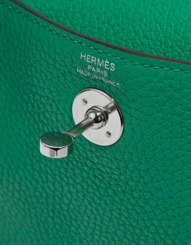 Hermès Lindy 20Mini Menthe Logo  | Sell your designer bag on Saclab.com