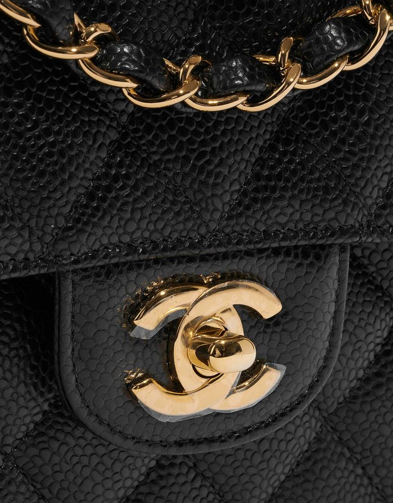 Chanel Timeless Small Black Closing System  | Sell your designer bag on Saclab.com