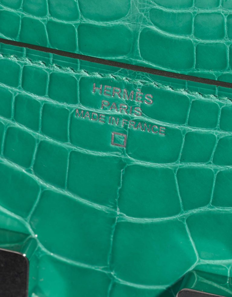 Hermès Constance Wallet VertJade Logo  | Sell your designer bag on Saclab.com